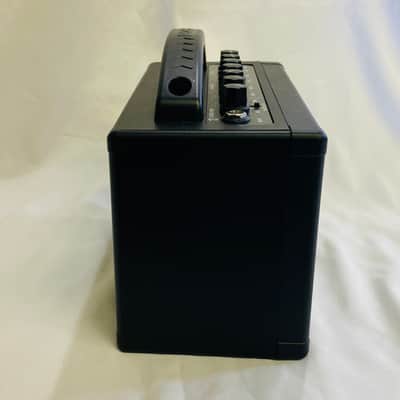 BOSS KATANA-MINI Mini Guitar Amp, Battery-Powered image 5