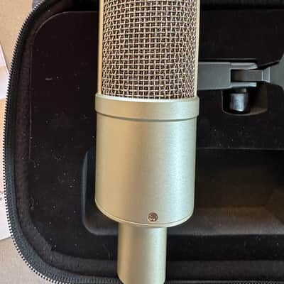 Heil PR40 Large Diaphragm Dynamic Microphone - Gold image 4