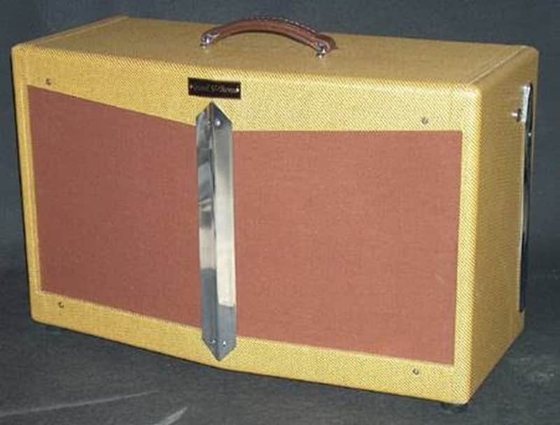 JD NEWELL V Tweed 2-12 Extension Cabinet w/ Vintage V image 1