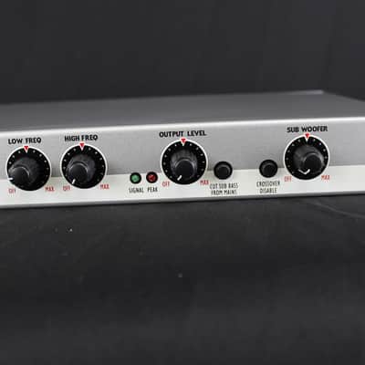 Peavey Kosmos V2 Bass Sub Harmonic Processor Made in USA image 3