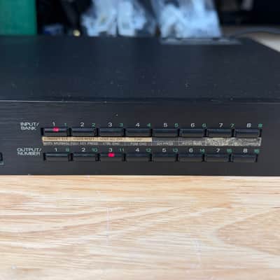 Roland A-880 MIDI Patcher/Mixer - Flexible Studio Utility image 2