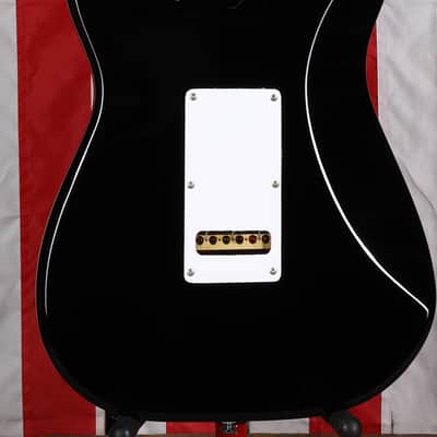 G&L Tribute Series Legacy - 3-Color Sunburst image 5