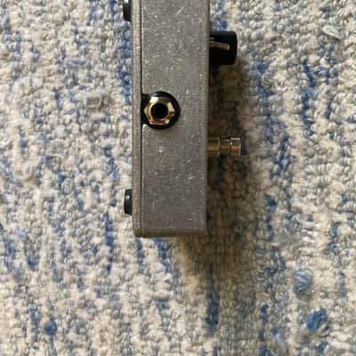 Electro-Harmonix Nano Small Stone EH4800 Phase Shifter V1 2006 - 2020 - Silver image 3