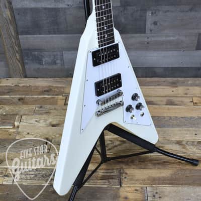 Gibson 70's Flying V - Classic White with Hard Shell Case image 9