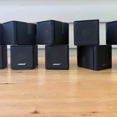 Bose Lifestyle 30 Series II – 5 Double Cube Speakers + Original Cables image 2