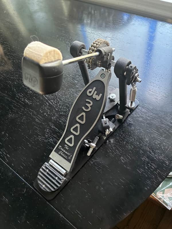DW 3000 Series Single Bass Drum Pedal image 1