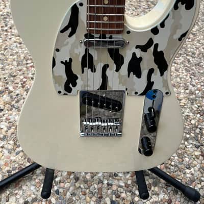 Fender TELECASTER 2020’s - Yellow / Combat image 23