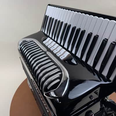 Guerrini Accordion image 10