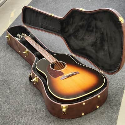 Gibson J-45 Left Handed Standard 2019 - Vintage Sunburst w/Solid case image 2