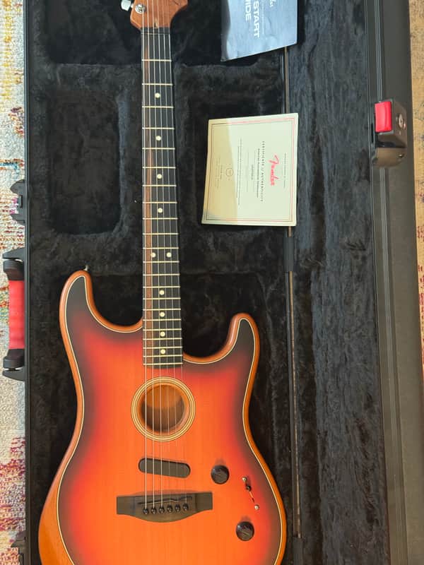 Fender American Acoustasonic Stratocaster
