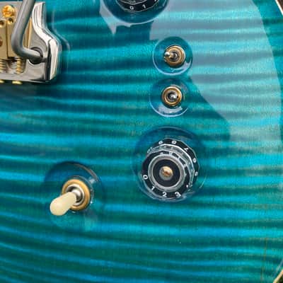 PRS Custom 24-08 10-Top 2024 - Flamed Maple - Carroll Blue - Excellent- OHSC image 3