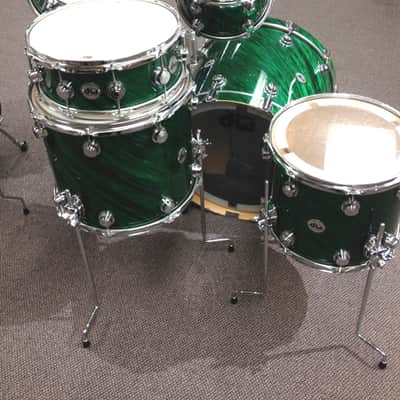 DW Drums Collector Series 6 Piece Shell Pack Green Twisted Satin image 3