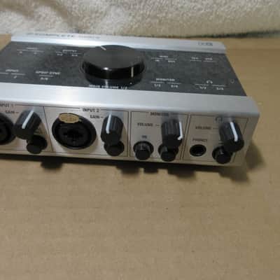 Native Instruments KOMPLETE AUDIO 6 Digital Recording Interface Bild 2