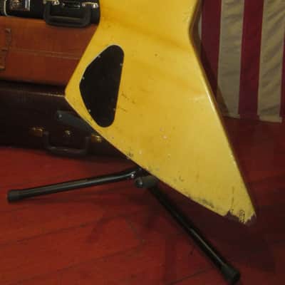 1985 Gibson Designer Series Explorer Bass White w/ Black Stripes image 6