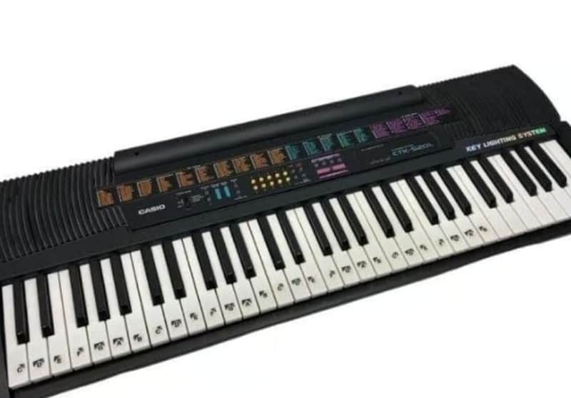 Casio CTK-520L 61-Key Keyboard | Reverb