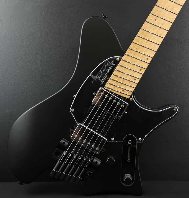 Strandberg Salen Classic NX 6 Black W/Bag Demo