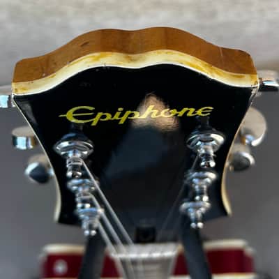 Epiphone EA-250 with Trapeze Tailpiece image 12