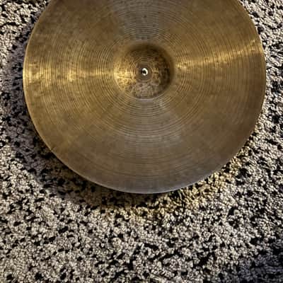 Istanbul Agop 18" 30th Anniversary Crash 2010s - Traditional image 2