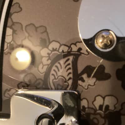 Fender FSR Black Paisley HSS Stratocaster 2012 - Black Paisley image 8
