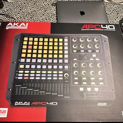 Akai APC40 2010s - Black image 22