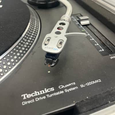 Pair Technics SL-1200MK2 Black With Hard Cases image 8