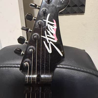 Fender HM Strat HSS with Rosewood Fretboard 1988 - 1989 - Flash Pink image 4