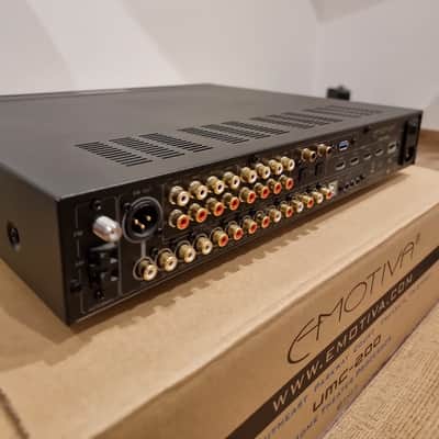 Emotiva UMC-200 7.1 Surround Sound Processor and Preamp image 7