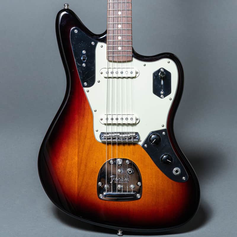 Fender American Professional Jaguar 2017, Sunburst