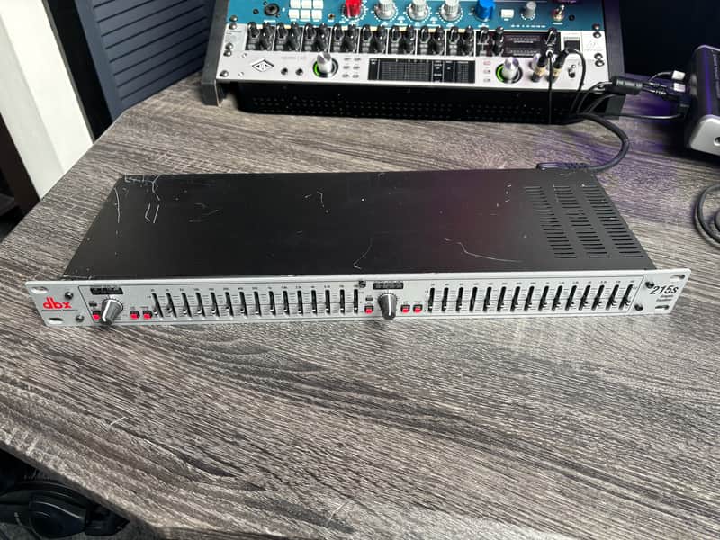 dbx 215s Dual Channel 15-Band EQ 2010s - Silver image 1