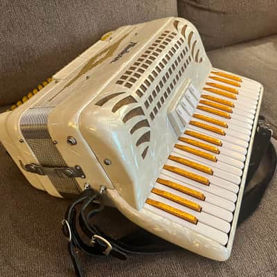Modern Musette Accordion * Excellent image 5