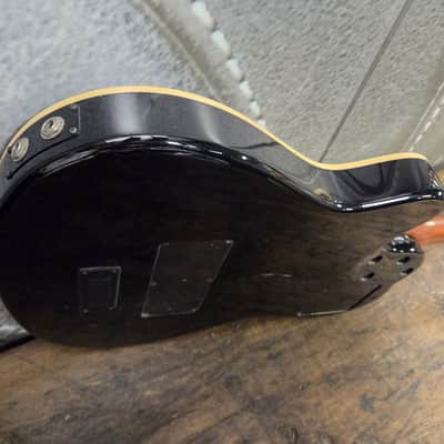 Godin A6 Ultra image 5