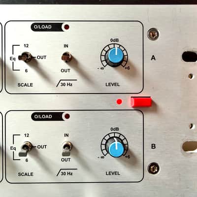 Klark Teknik DN360 2-Channel 30-Band Graphic EQ 2010s - Silver image 3
