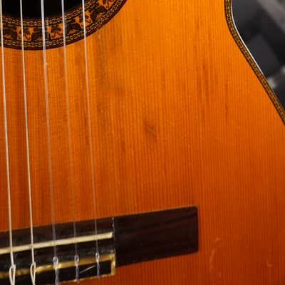 F. Himenes Modelo 300 Japan Classical Guitar w/ Chipboard Case image 8