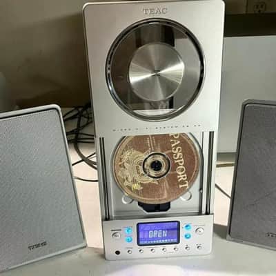 Teac CD-X8 Ultra Thin Micro Hi-Fi CD Stereo System W/ Subwoofer & Remote. Tested Teac CD-X8 Ultra Thin Micro Hi-Fi CD Stereo System W/ Subwoofer & Remote. Tested image 2