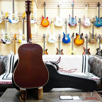 Gibson Custom Shop 1942 Banner J-45 Vintage Sunburst 3.80LBS image 10