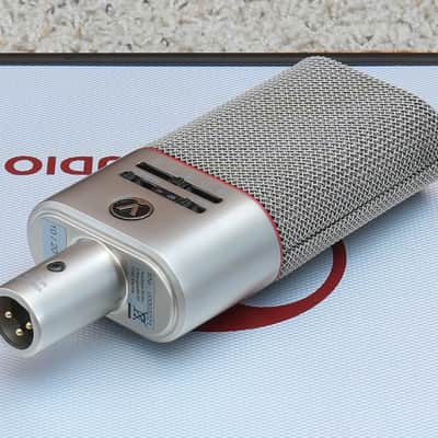 Austrian Audio OC818 Microphone - Silver - Studio Set image 4