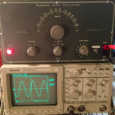 Heathkit AO-1 Audio Oscillator w DC Offset Switch, Probe & Manual – Serviced, Tested & Calibrated image 2