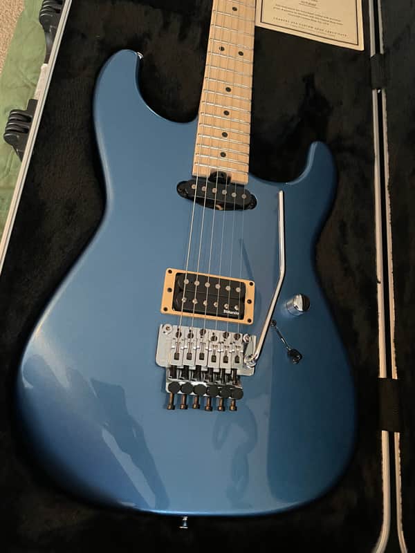 Charvel San Dimas 2023 - Lake Placid blue image 1
