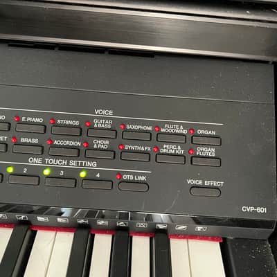 Yamaha Clavinova CVP-601 2014 image 5
