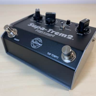 Fulltone Supa-Trem2 - Tremolo - Custom Shop - signed image 4
