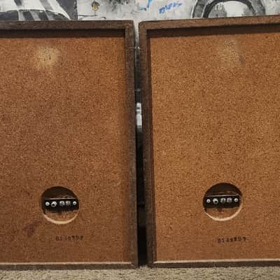 Sony or KLH Vintage 1980s speakers 1980 - Wood grain image 5