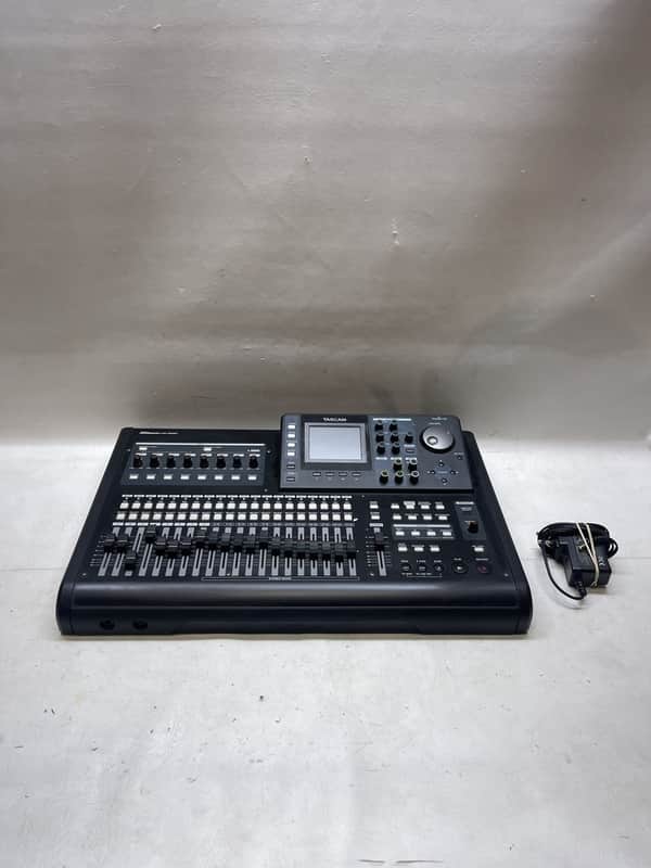 TASCAM DP-32SD 32トラック デジタル 動作確認済み TASCAM DP-32SD Digital 32-Track Portastudio | Guitar Center