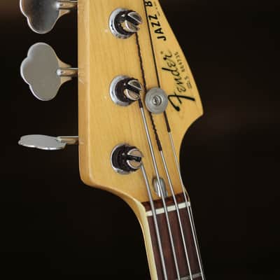 1983 Fender Jazz-Bass  - Ivory NOHSC. image 3