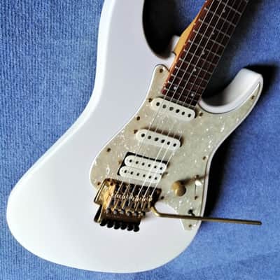 Fernandes LA-80KK - Ken Kitamura signature (L'Arc-en-Ciel) - Pearl White image 3