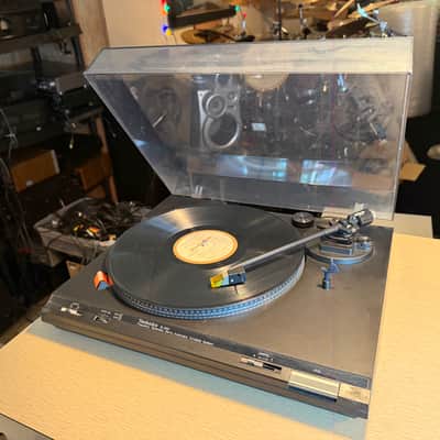 Vintage Technics SL-B20 Belt Drive Semi Automatic Turntable - New Belt Serviced! image 2