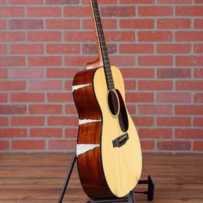 Martin Custom Shop 000-18 Acoustic Guitar - Natural image 9