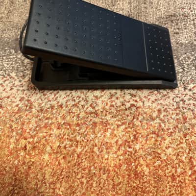 Yamaha FC7 Volume Pedal 2010s - Black image 3