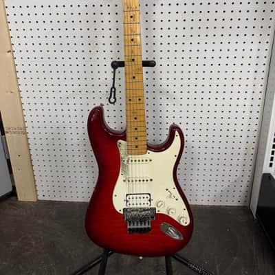 Fender Stratocaster MIJ 1992-1993 - Red Made in Japan Original Contour Body w/Synchronized Tremolo image 2