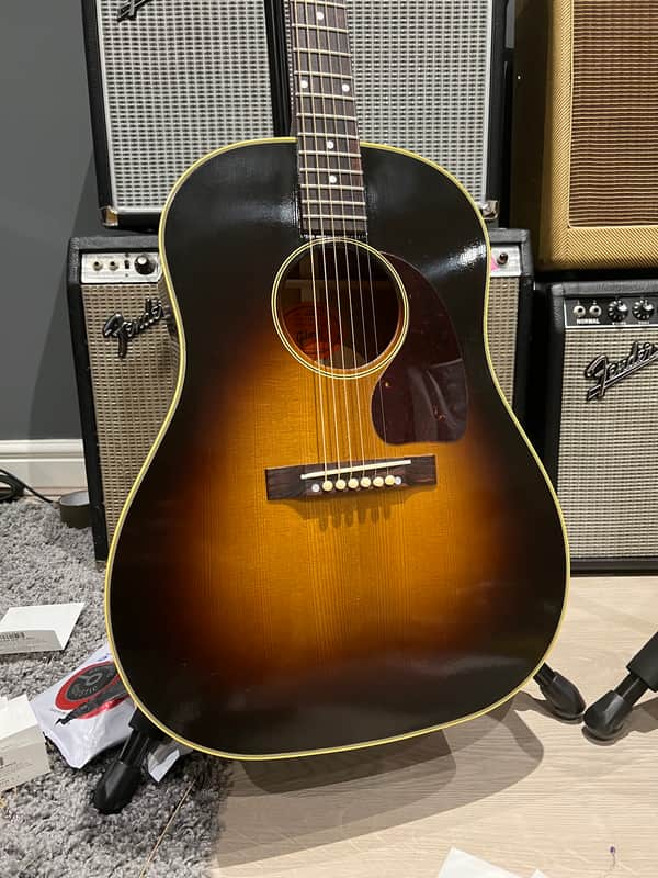 Gibson J-45 1942 Banner Reissue