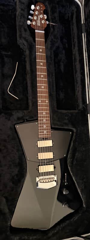 Ernie Ball Music Man St. Vincent (2016) - All-Rosewood Neck - HHH - Black 2016 - Black gloss image 1